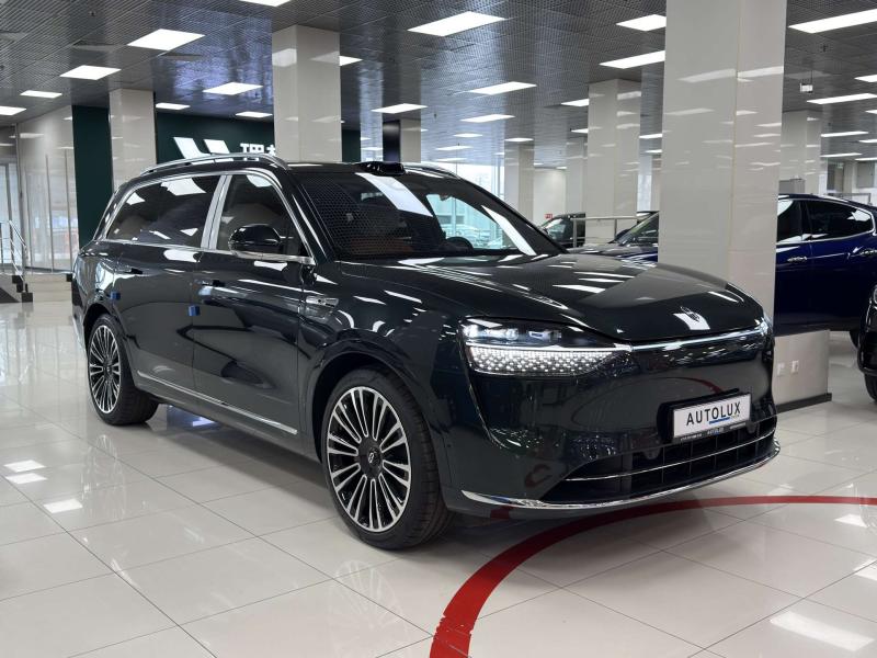 Aito M9  Гибрид 1.5 л. 496 л.с. автомат полный