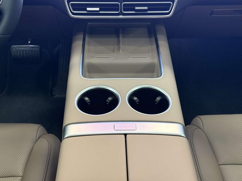 LiXiang L7 I Рестайлинг Гибрид 1.5 л. 449 л.с. автомат полный