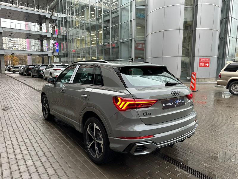 Audi Q3 II (F3) Бензин 2 л. 220 л.с. робот полный