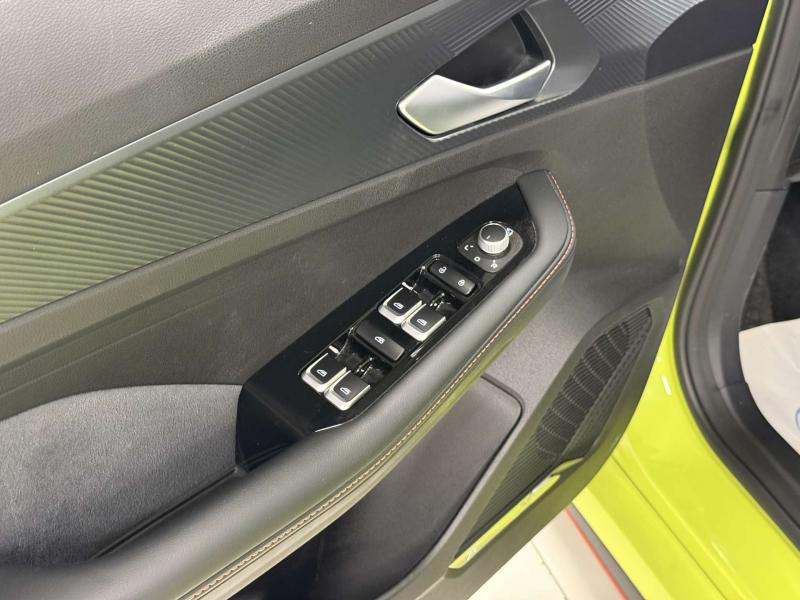 Geely Binyue I Рестайлинг Бензин 1.5 л. 177 л.с. робот передний