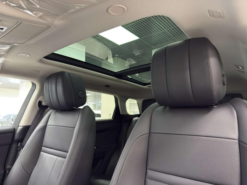Land Rover Range Rover Evoque II Рестайлинг Дизель 2 л. 204 л.с. автомат полный