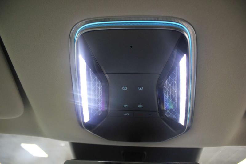 Denza N9 1 поколение 2.0 л. 925 л.с. (680 кВт) 