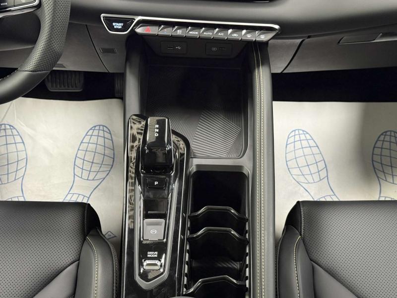 Geely Coolray I Рестайлинг Бензин 1.5 л. 172 л.с. робот передний