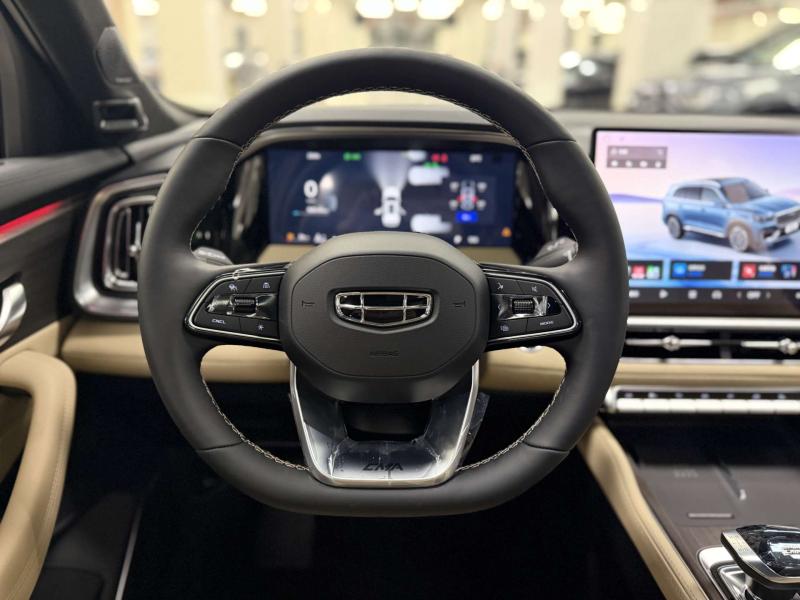 Geely Monjaro 1 поколение [2 рестайлинг] 2.0 AT (265 л.с.)