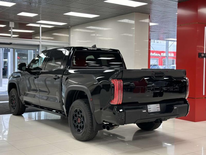 Toyota Tundra III Гибрид 3.4 л. 437 л.с. автомат задний