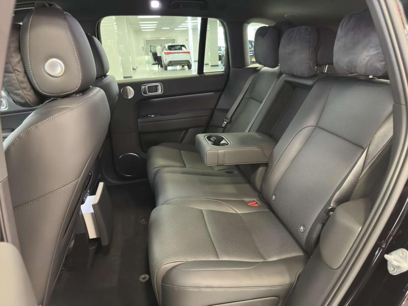 LiXiang L6  Гибрид 1.5 л. 408 л.с. автомат полный