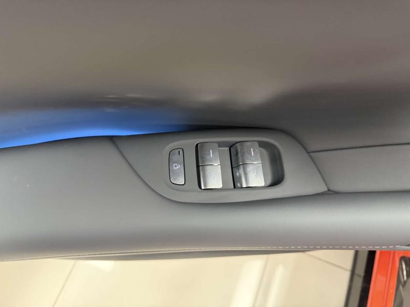 Xiaomi YU 7 1 поколение AT 4WD (690 л.с.)