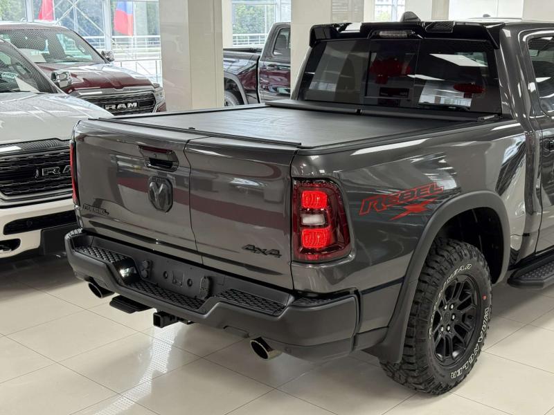 Ram 1500 V Рестайлинг Бензин 3 л. 420 л.с. автомат полный