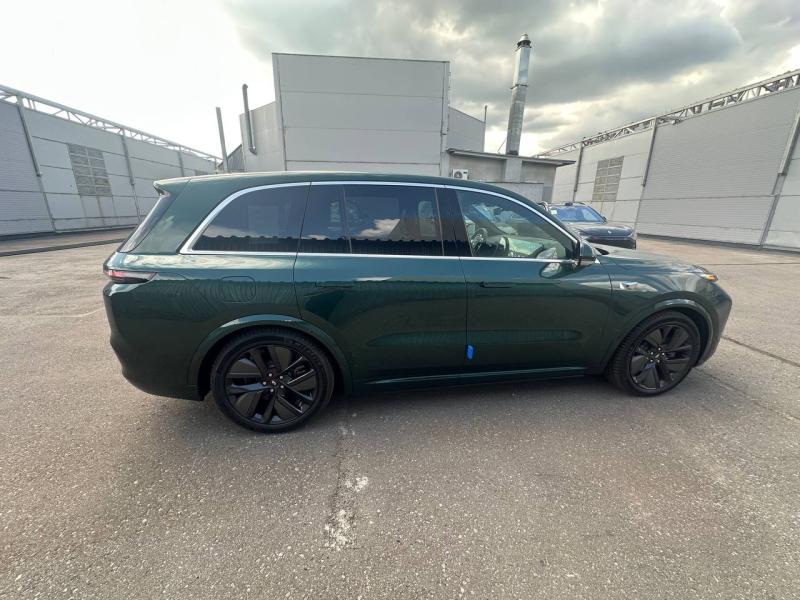 LiXiang L8 I Рестайлинг Гибрид 1.5 л. 449 л.с. автомат полный