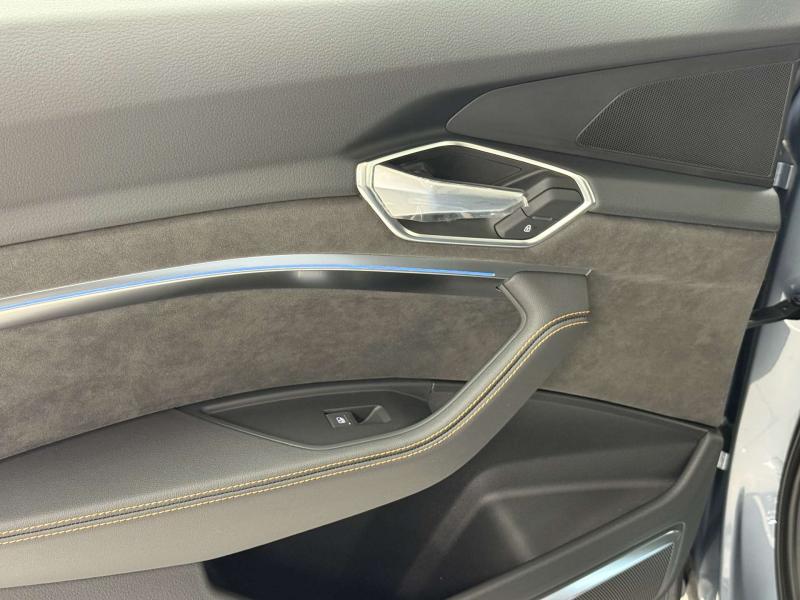 Audi e-tron I Электро  408 л.с. автомат полный