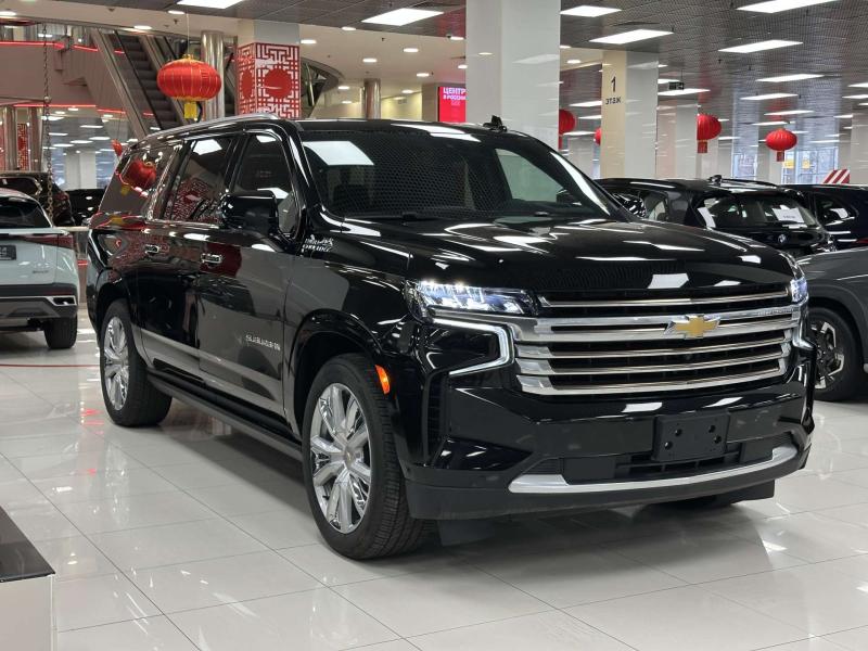 Chevrolet Suburban XIII Рестайлинг Бензин 6.2 л. 426 л.с. автомат полный