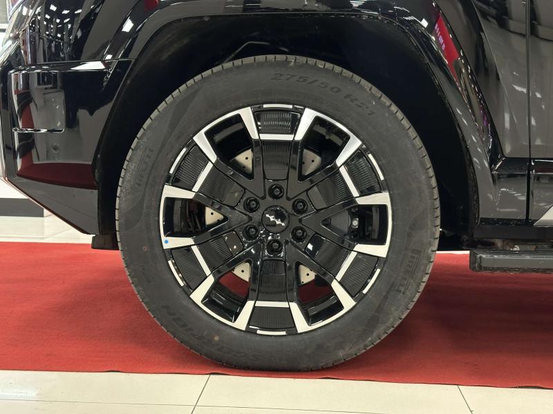 BYD FangChengBao Leopard 8  Гибрид 2 л. 952 л.с. автомат полный