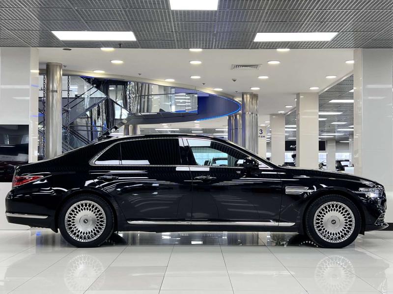 Genesis G90 I Рестайлинг Бензин 3.8 л. 309 л.с. автомат полный