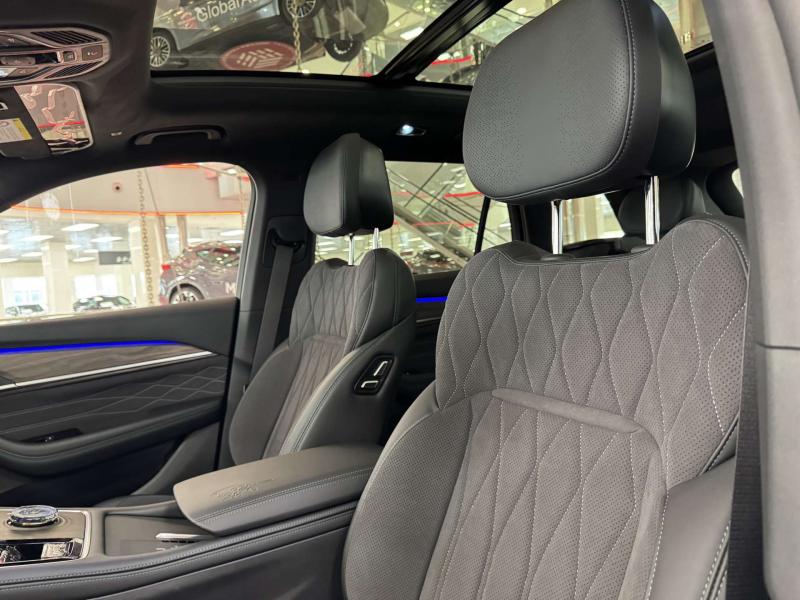 Geely Monjaro  Бензин 2 л. 238 л.с. автомат полный