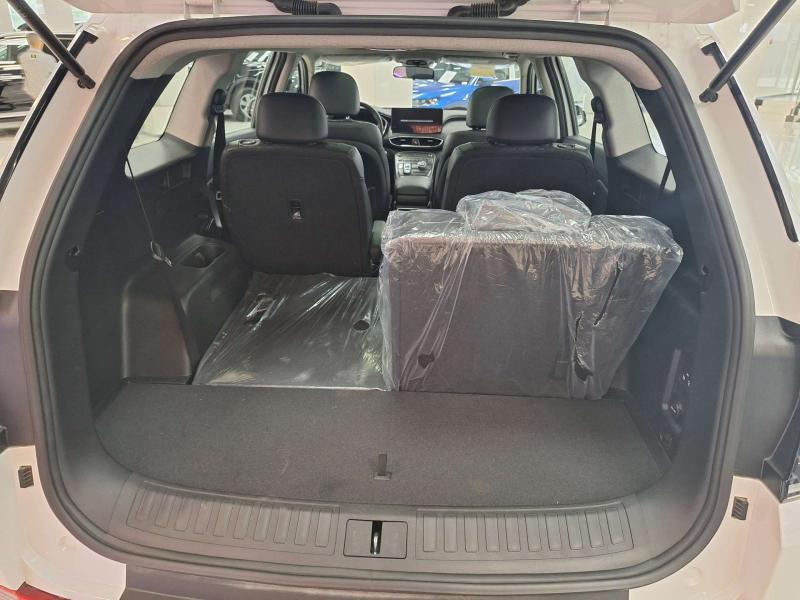Hyundai Santa Fe IV Бензин 2 л. 235 л.с. автомат полный