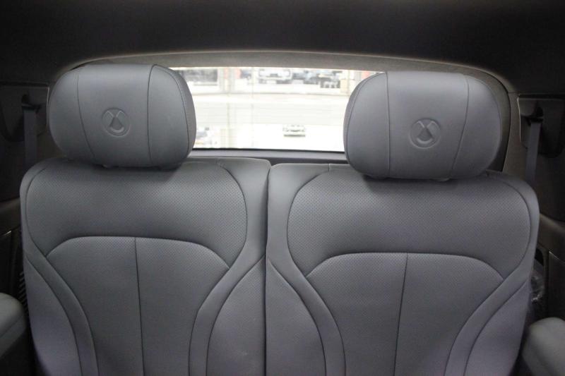 Denza N9 1 поколение 2.0 л. 925 л.с. (680 кВт) 