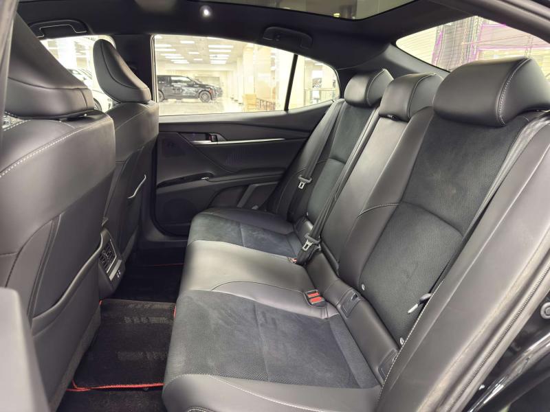 Toyota Camry IX (XV80) China Market Гибрид 2 л. 197 л.с. вариатор передний