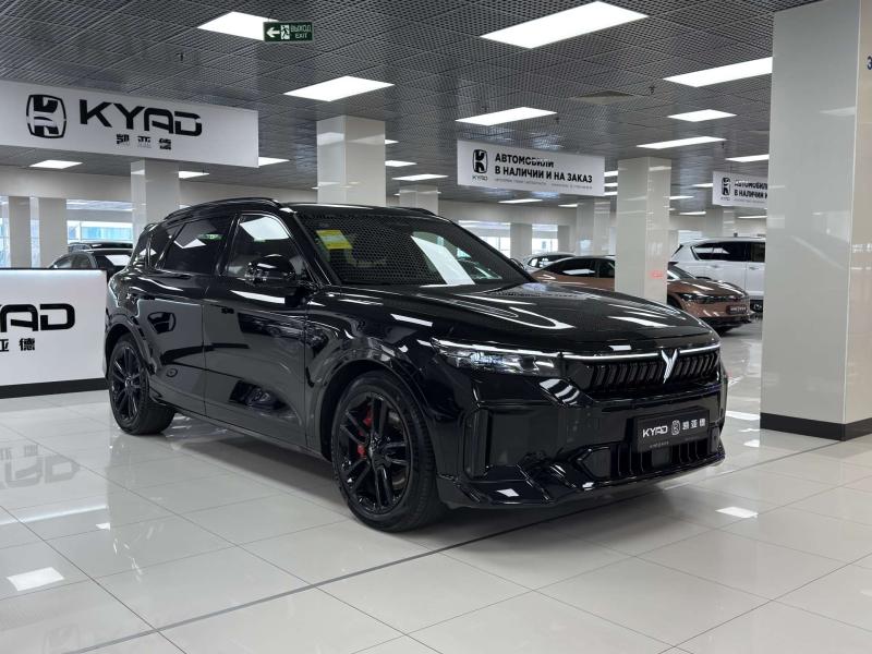 Voyah Free I Рестайлинг Гибрид 1.5 л. 490 л.с. автомат полный