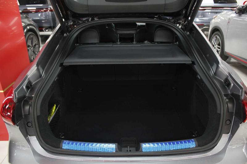 Audi A5 III (B10) Бензин 2 л. 204 л.с. робот полный