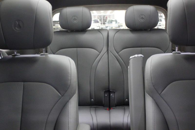 Denza N9 1 поколение 2.0 л. 925 л.с. (680 кВт) 