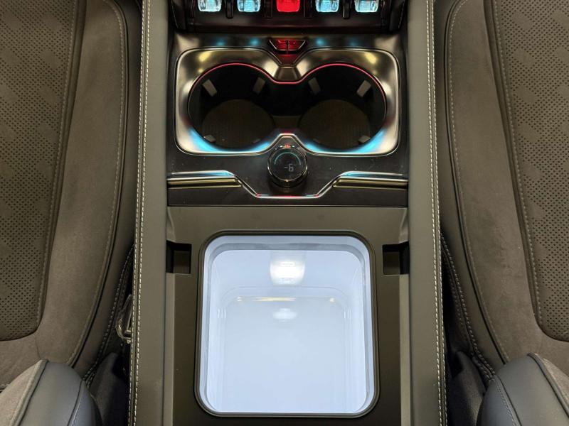 BYD FangChengBao Leopard 5  Гибрид 1.5 л. 687 л.с. вариатор полный