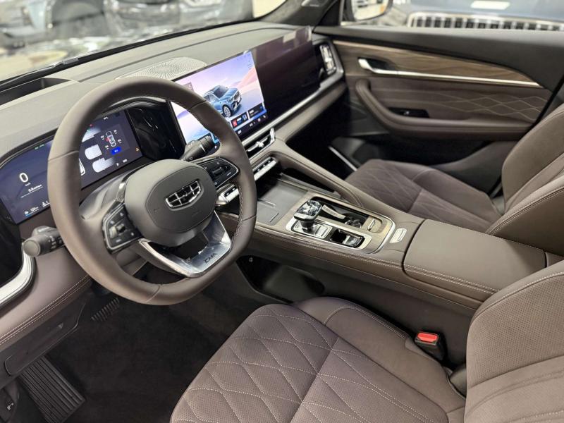 Geely Monjaro 1 поколение [2 рестайлинг] 2.0 AT (265 л.с.)