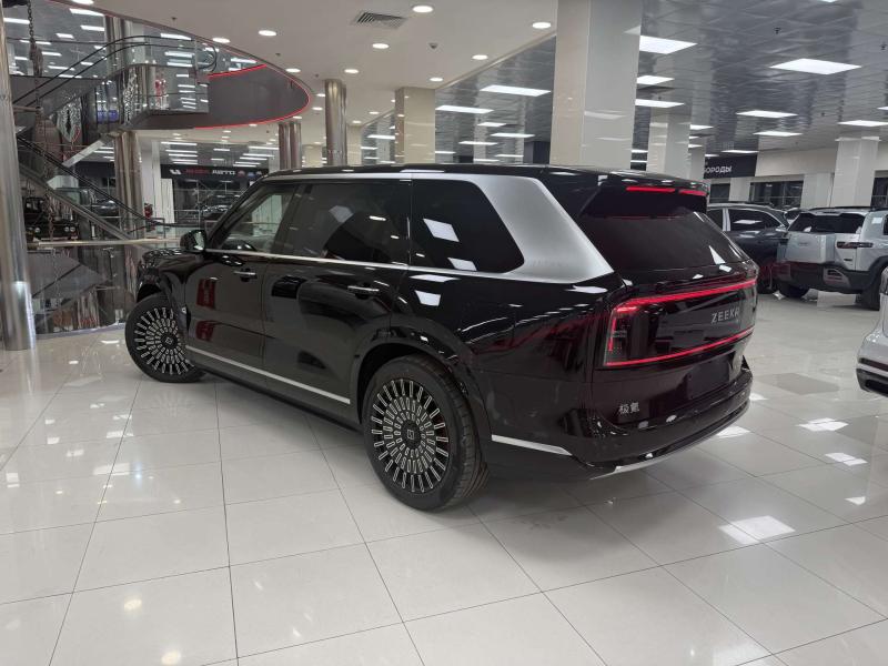 Zeekr 9X 1 поколение 2.0 л, 898 л.с., гибрид