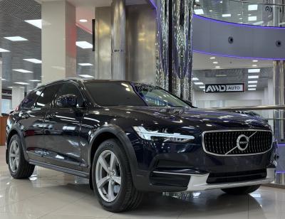 Volvo V90 Cross Country