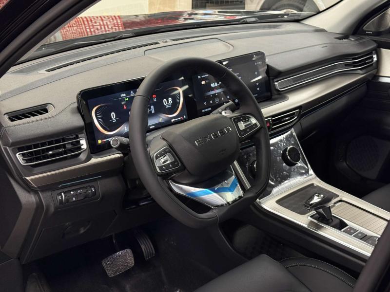 EXEED VX I Рестайлинг Бензин 2 л. 249 л.с. автомат полный