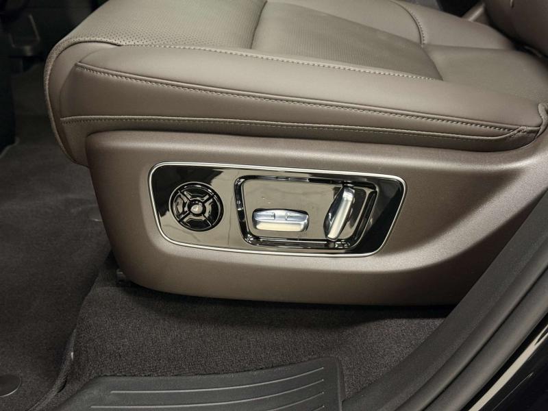 LiXiang L9 I Рестайлинг Гибрид 1.5 л. 449 л.с. автомат полный