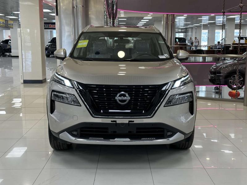 Nissan X-Trail III Рестайлинг Гибрид 2 л. 147 л.с. вариатор полный