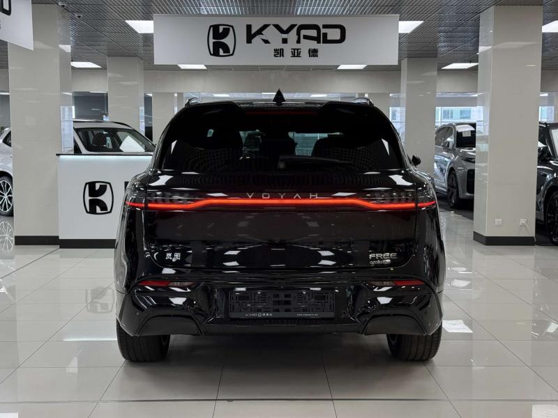 Voyah Free I Рестайлинг Гибрид 1.5 л. 490 л.с. автомат полный