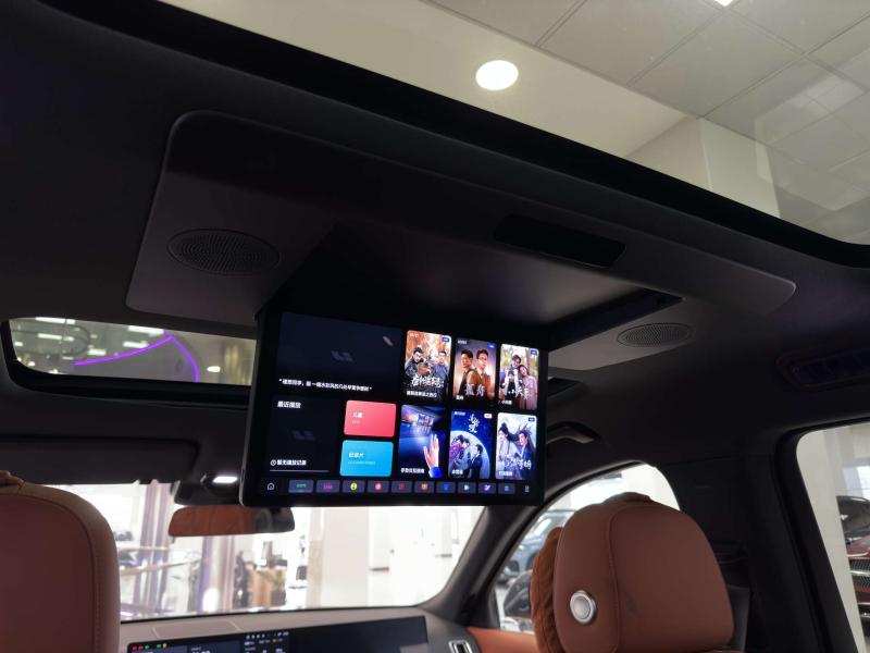 LiXiang L9 I Рестайлинг Гибрид 1.5 л. 449 л.с. автомат полный