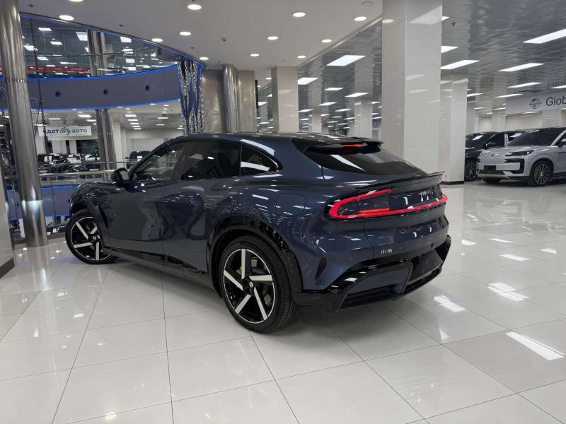 Xiaomi YU 7 1 поколение AT 4WD (690 л.с.)