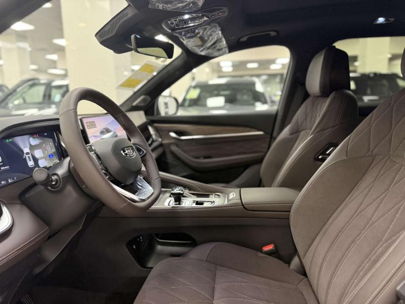 Geely Monjaro 1 поколение [2 рестайлинг] 2.0 AT (265 л.с.)