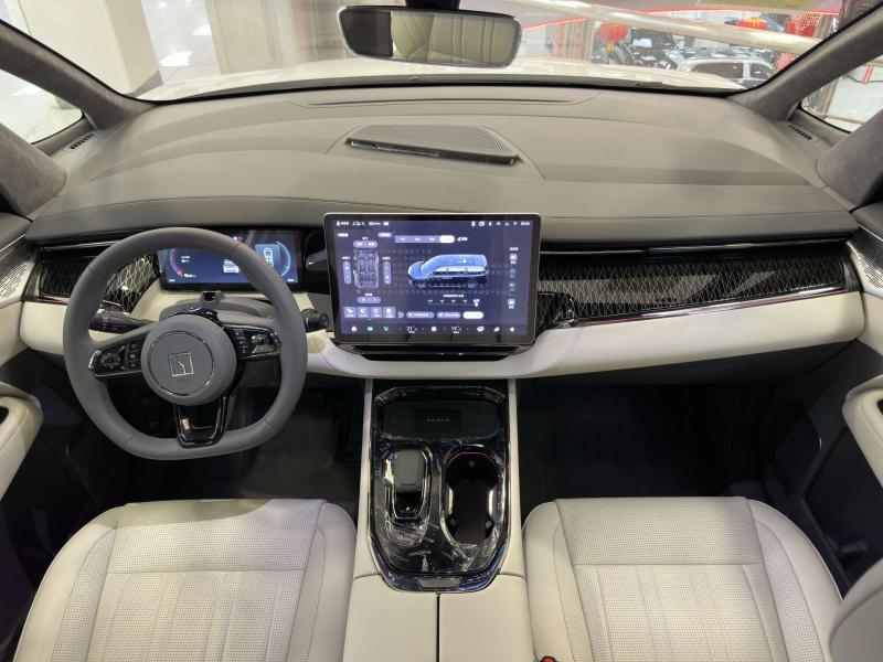 Zeekr 009 I Рестайлинг Электро  789 л.с. автомат полный