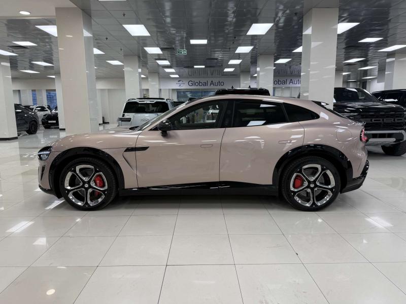 Xiaomi YU 7 1 поколение AT 4WD (690 л.с.)