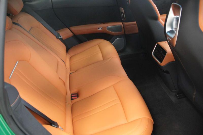 Xiaomi YU 7 1 поколение AT 4WD (690 л.с.)