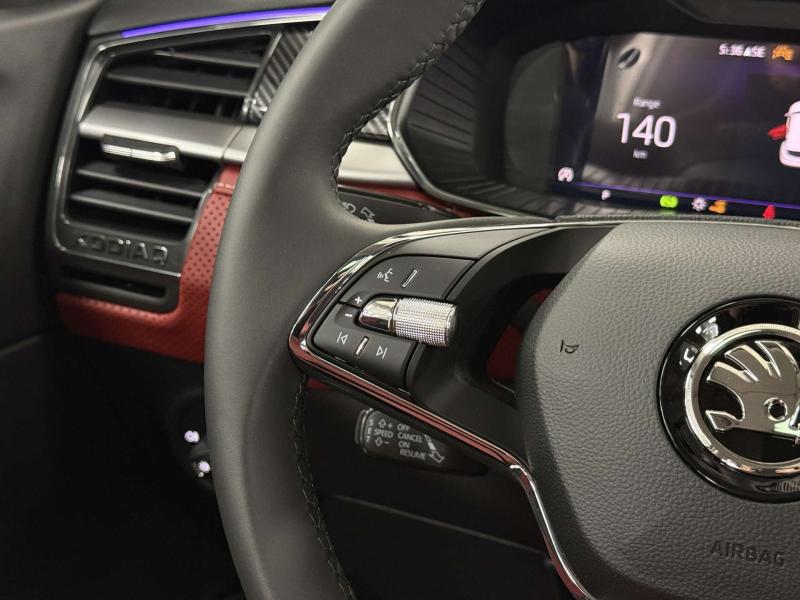 Skoda Kodiaq GT  Бензин 2 л. 220 л.с. робот полный