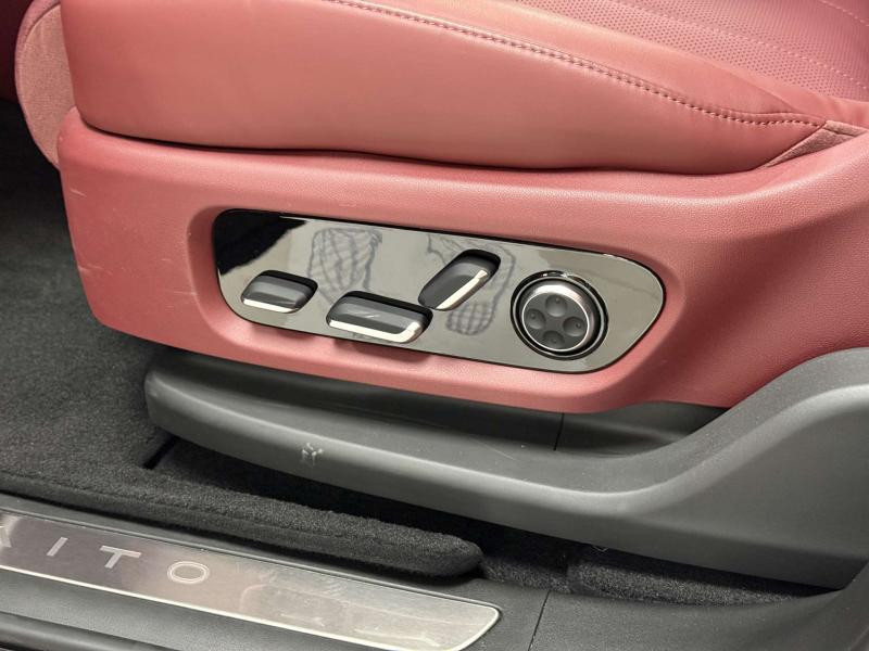 Aito M8 1 поколение 1.5h AT 533 л.с. (392 кВт) 