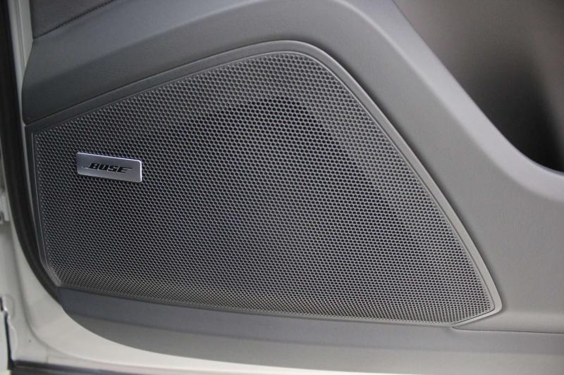 Porsche Cayenne III Рестайлинг Гибрид 4 л. 739 л.с. автомат полный