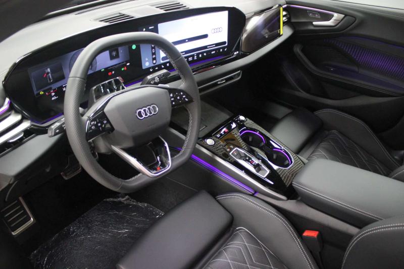 Audi A5 III (B10) Бензин 2 л. 204 л.с. робот полный