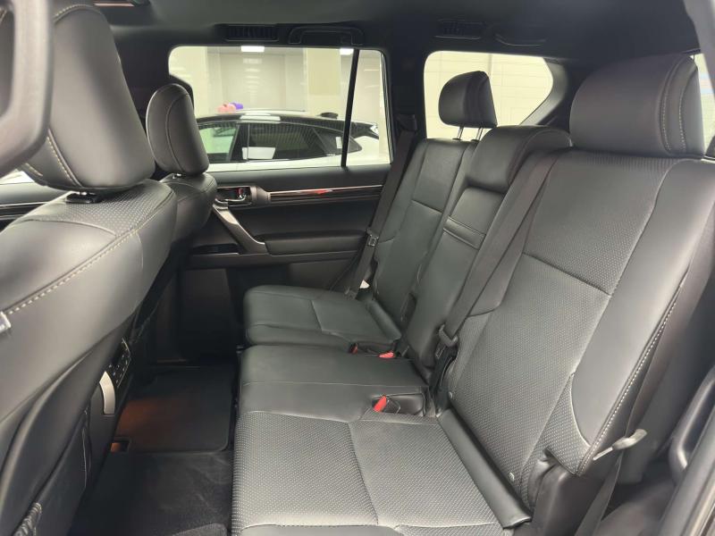 Lexus GX II Рестайлинг 2 Бензин 4.6 л. 296 л.с. автомат полный