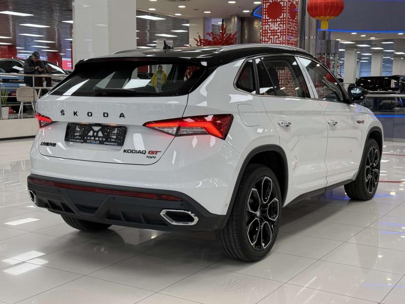 Skoda Kodiaq II Бензин 2 л. 204 л.с. робот полный