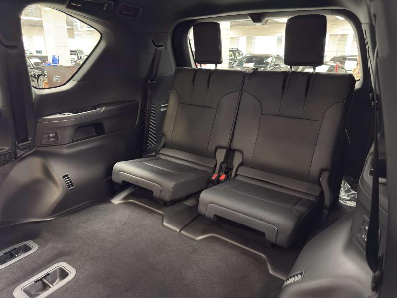 Lexus LX IV Бензин 3.4 л. 415 л.с. автомат полный