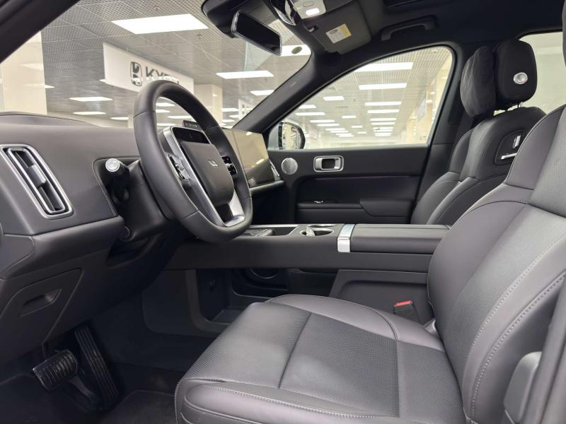 LiXiang L9 I Рестайлинг Гибрид 1.5 л. 449 л.с. автомат полный