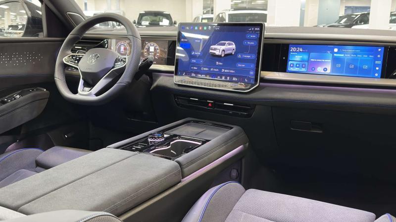 Volkswagen Teramont I Рестайлинг (China Market) Бензин 2 л. 220 л.с. робот полный