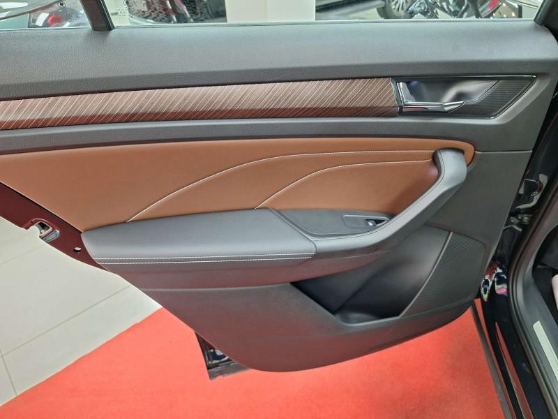 Skoda Kodiaq 1 поколение [рестайлинг] 2.0 AMT 4WD (220 л.с.)
