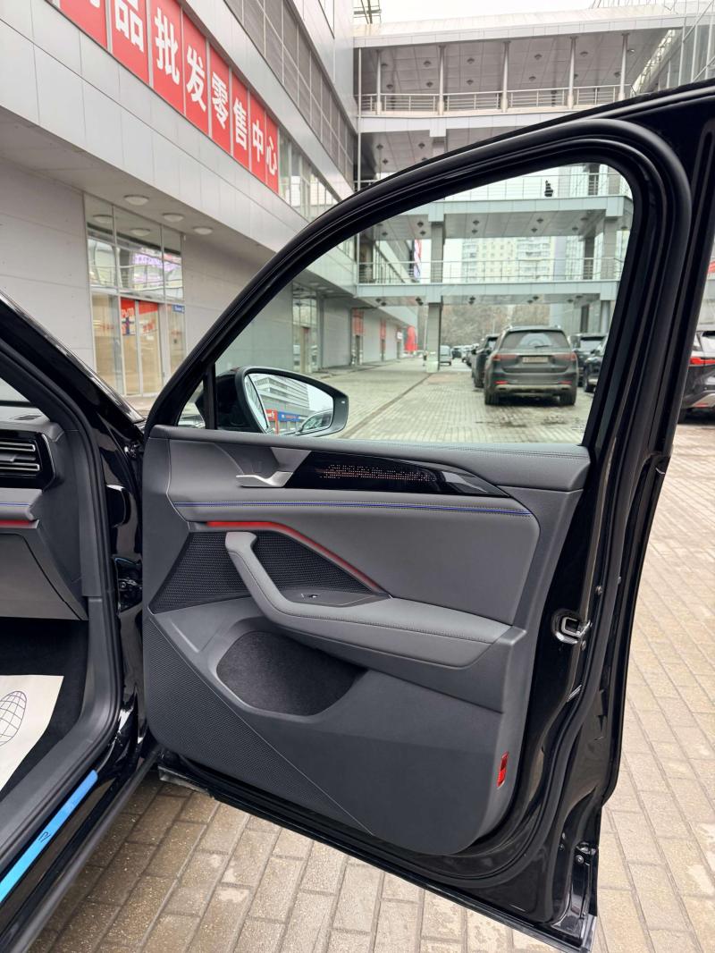 Volkswagen Tiguan III (China Market) Бензин 2 л. 220 л.с. робот полный