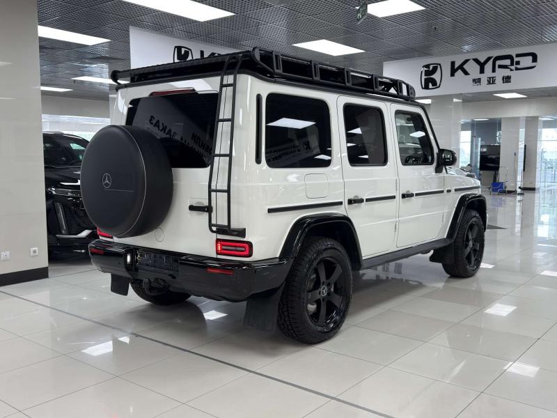 Mercedes-Benz G-Класс II (W463) Рестайлинг 3 Бензин 5.5 л. 388 л.с. автомат полный